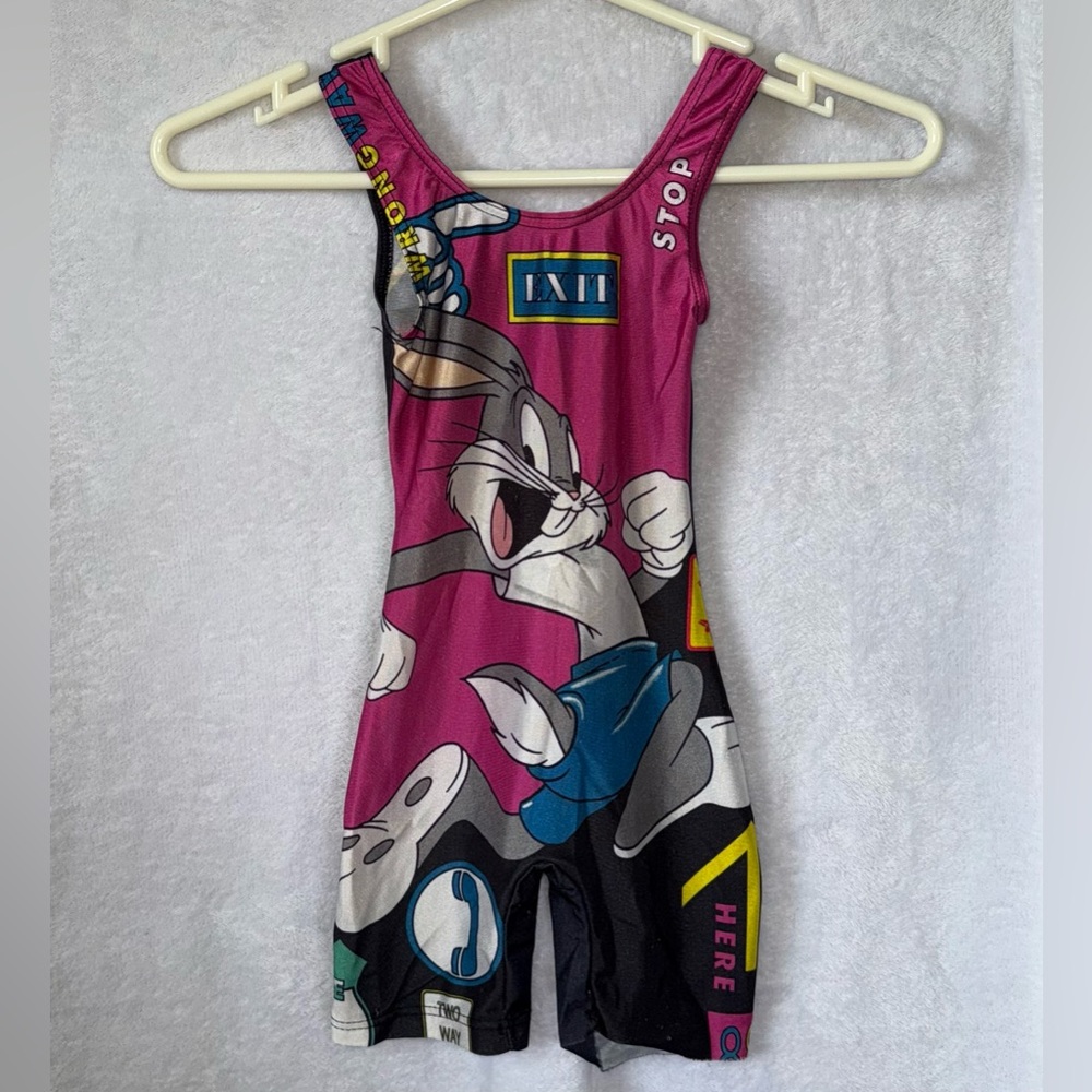 Vintage size 4-6 Bugs Bunny pink wrestling short outfit